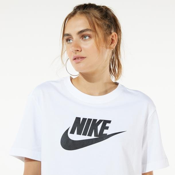 Nike Sportswear Essential Crop Kadın Beyaz Günlük T-Shirt