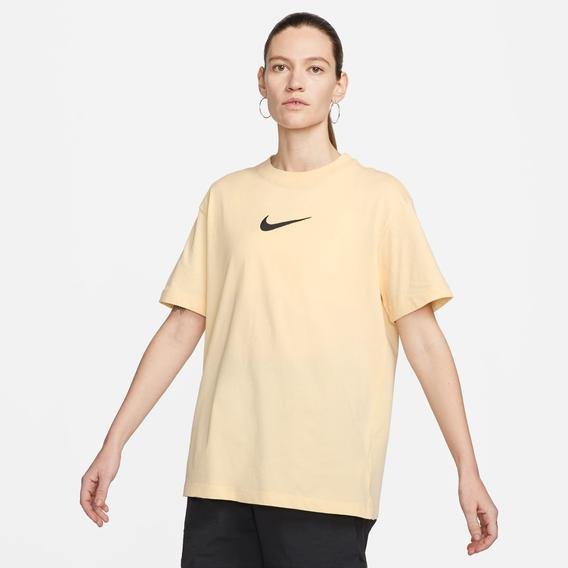 Nike Sportswear Kadın Bej Günlük T-Shirt