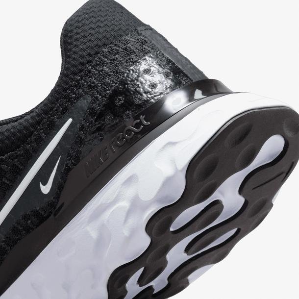 Nike React Infinity Run Fk 3 Kadın Siyah Koşu Ayakkabısı