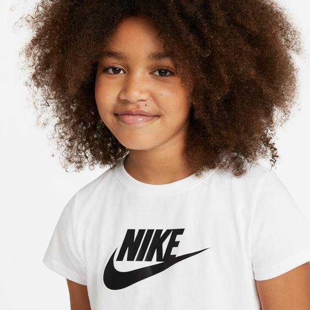 Nike Sportswear Crop Futura Çocuk Beyaz Günlük T-Shirt