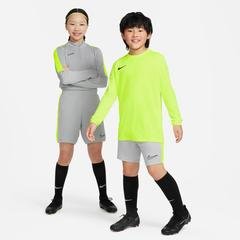 Nike Dri-Fit  Academy23 Çocuk Lacivert Futbol Şortu