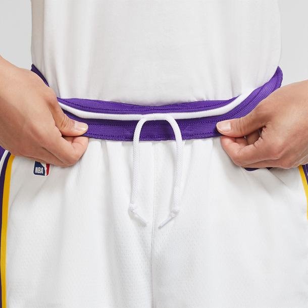 Nike Los Angeles Lakers NBA Swingman Erkek Beyaz Basketbol Şortu