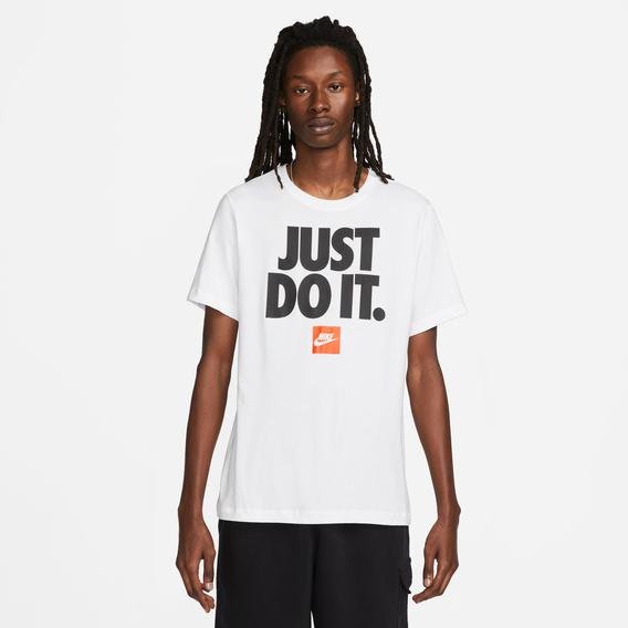 Nike Sportswear Erkek Beyaz Günlük T-Shirt