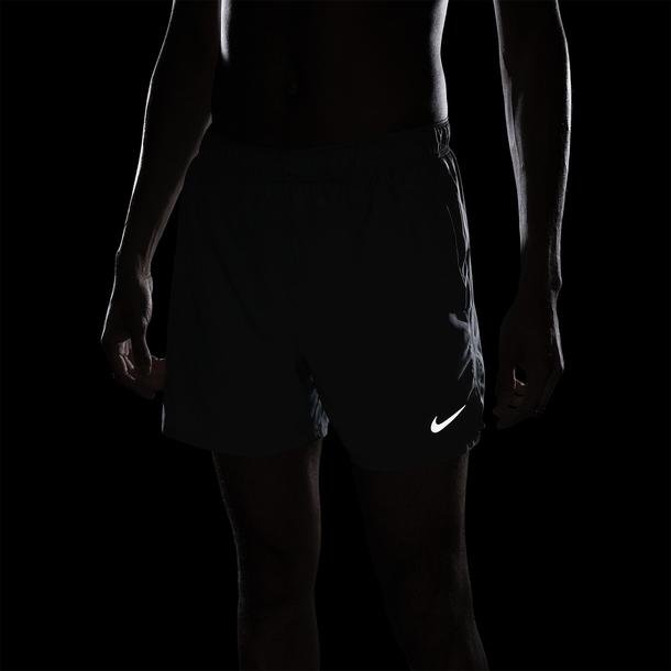 Nike Dri-Fit Challenger Erkek Gri Koşu Şortu