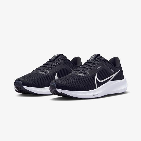Nike Air Zoom Pegasus 40 Erkek Siyah Koşu Ayakkabısı