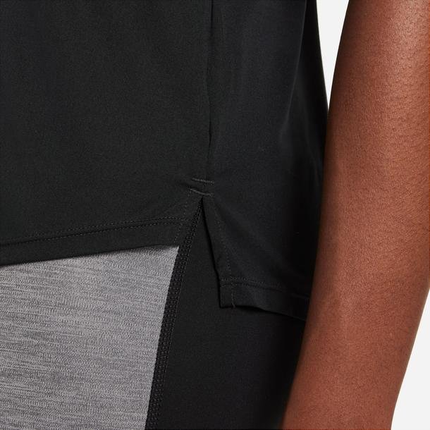 Nike Dri-Fit One Kadın Siyah Antrenman T-Shirt