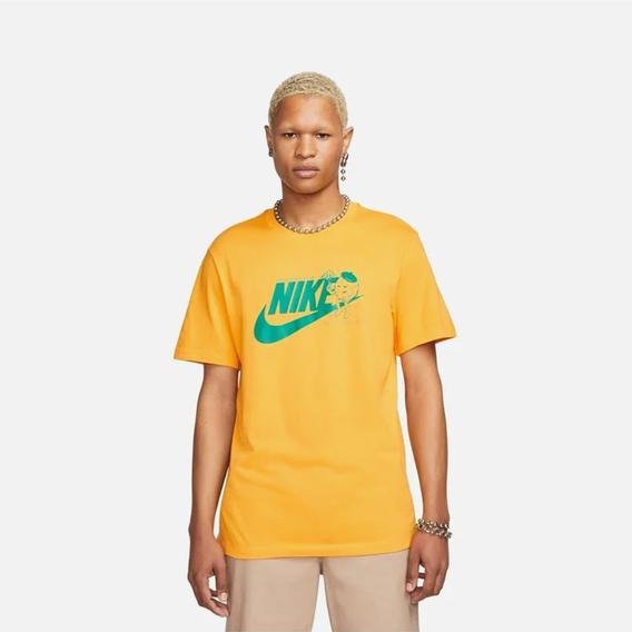 Nike Sportswear Athletic Arts Club Erkek Sarı Günlük T-Shirt