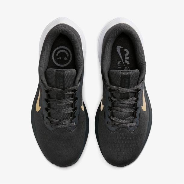 Nike Winflo 10 Kadın Siyah Koşu Ayakkabısı