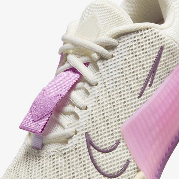 Nike Metcon 9 Kadın Bej Antrenman Ayakkabısı