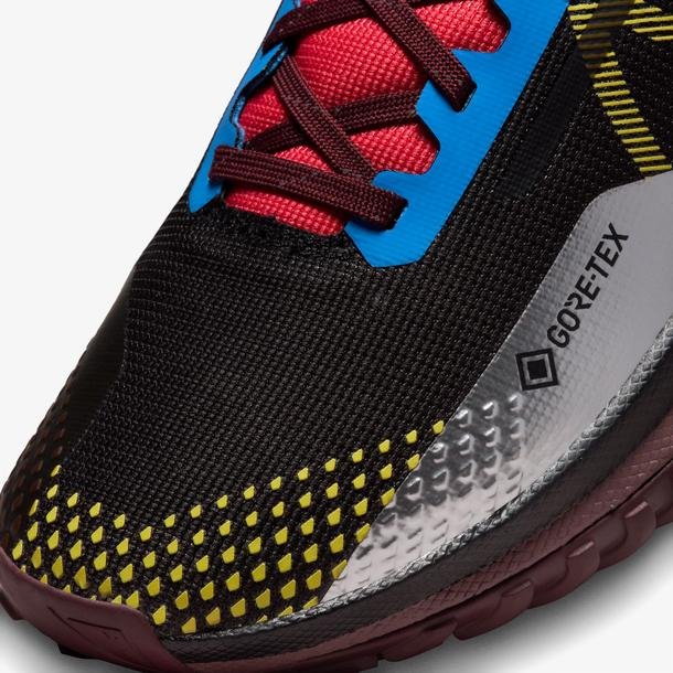 Nike Pegasus Trail 4 Gore-Tex  Kadın Kahverengi Koşu Ayakkabısı