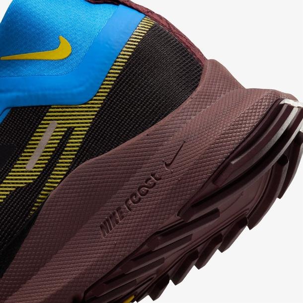 Nike Pegasus Trail 4 Gore-Tex  Kadın Kahverengi Koşu Ayakkabısı