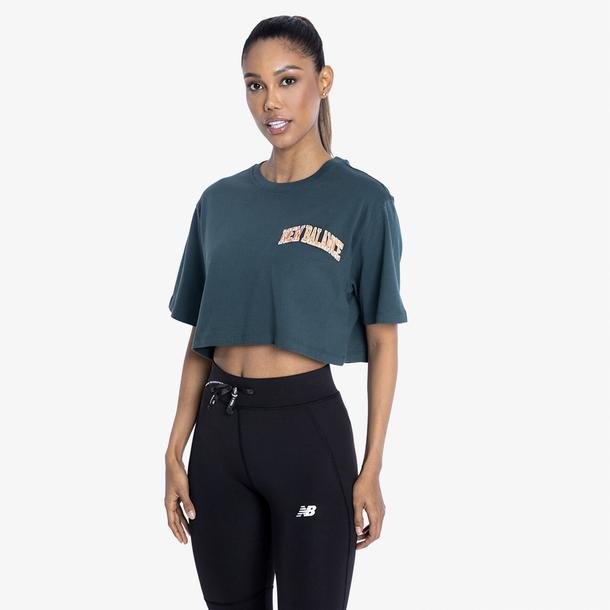 New Balance Athletics Kadın Gri Crop T-Shirt