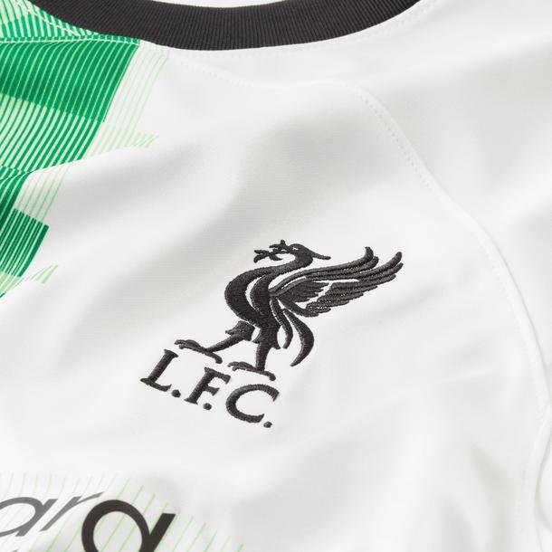 Liverpool FC 2023/24 Erkek Beyaz Deplasman Forması