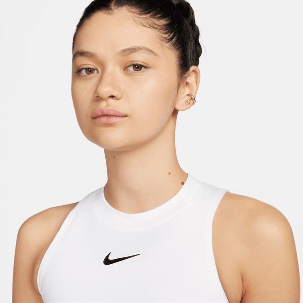 Nike Court Advantage Kadın Beyaz Tenis Atleti