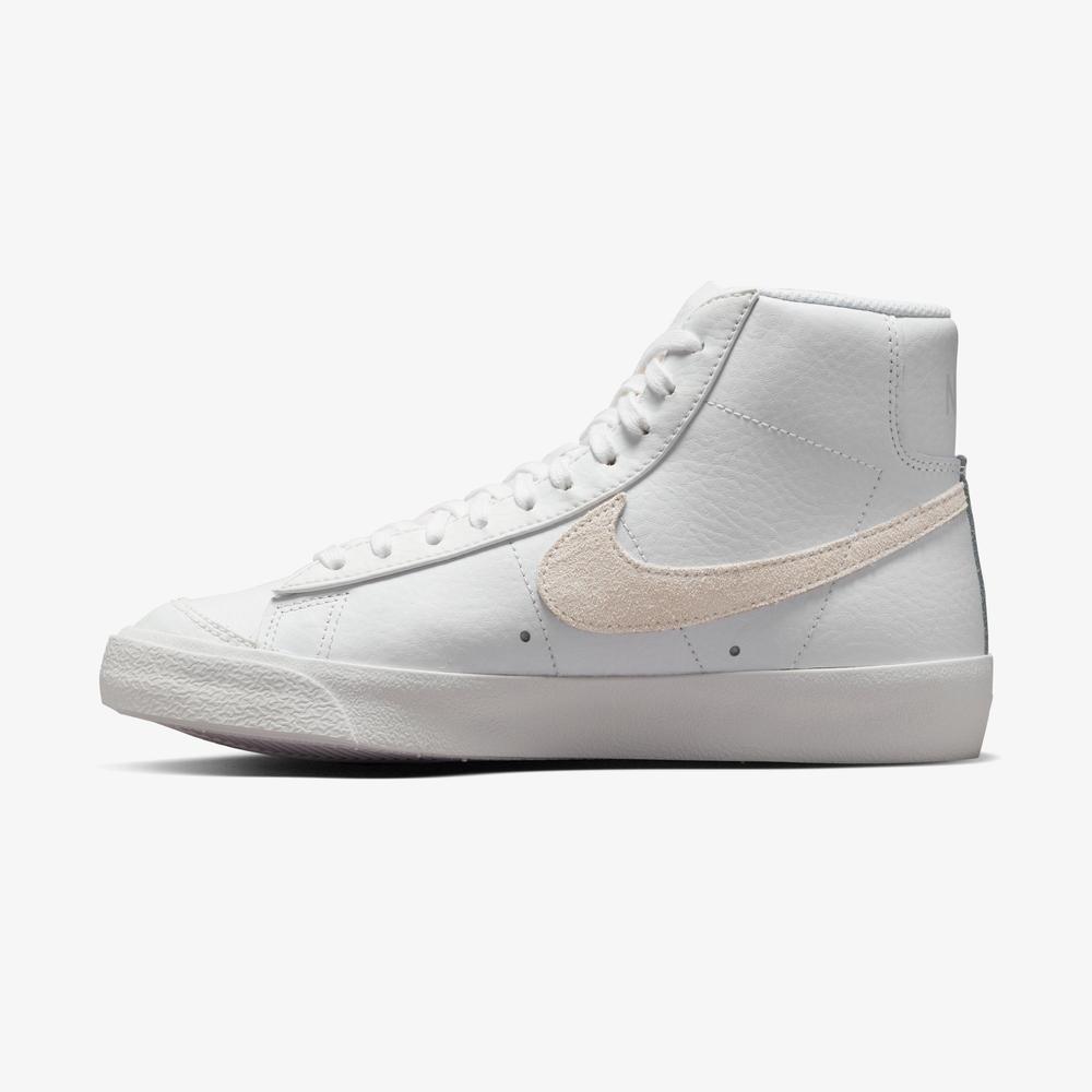 Nike Blazer Mid 77 Kadın Beyaz Spor Ayakkabı