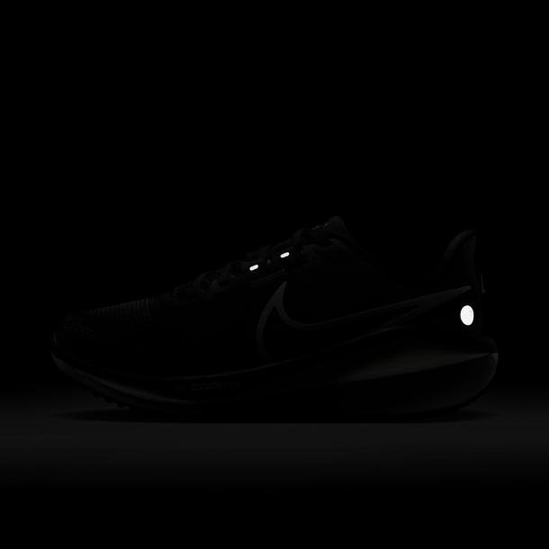Nike Vomero 17 Kadın Siyah Koşu Ayakkabısı