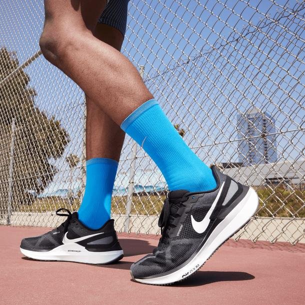 Nike Air Zoom Structure 25 Erkek Siyah Koşu Ayakkabısı