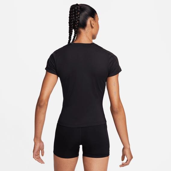 Nike Court Advantage Dri-Fit Kadın Siyah Günlük T-Shirt