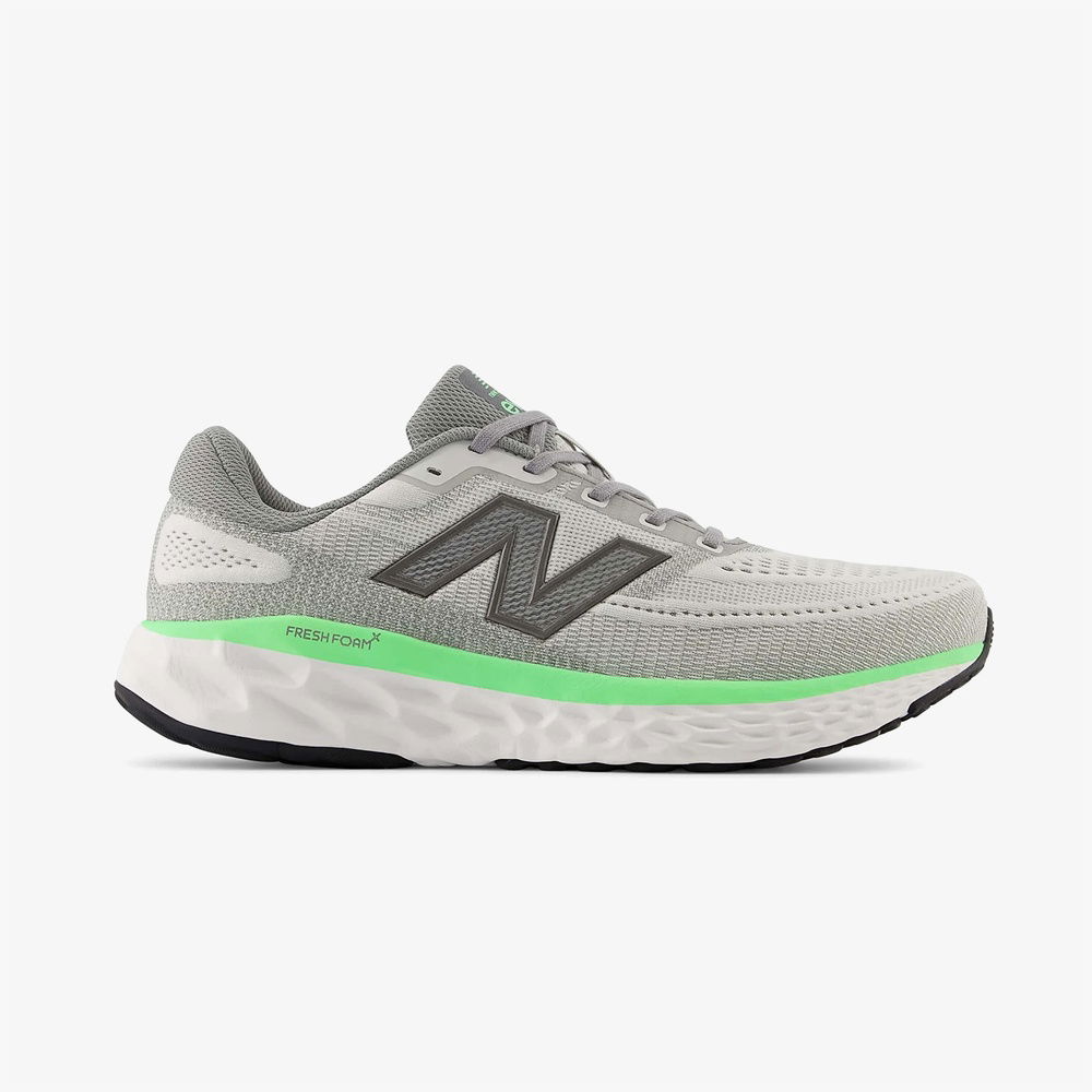 New Balance Fresh Foam EVOZ v4 Erkek Gri Koşu Ayakkabısı