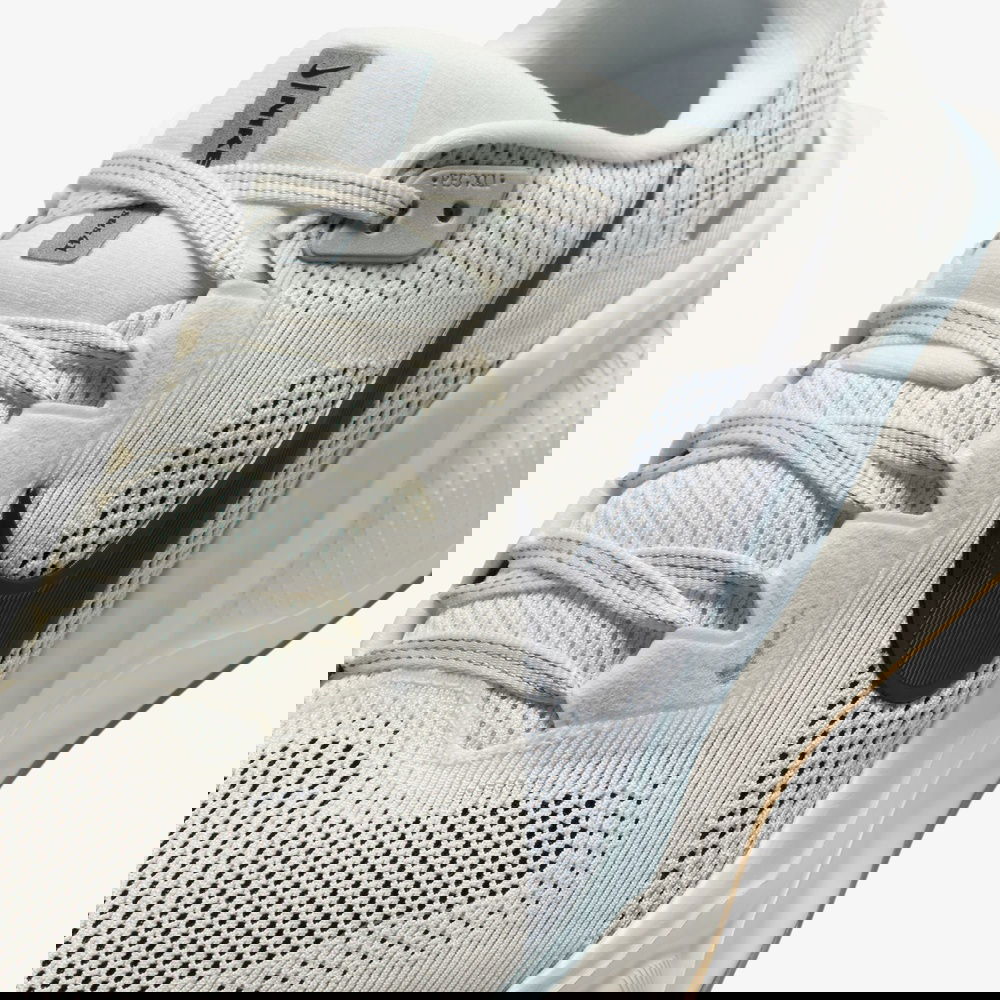 Nike Pegasus 41 Erkek Beyaz Koşu Ayakkabısı