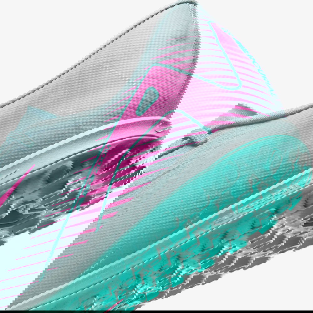 Nike Mercurial Vapor 16 Academy Erkek Yeşil Halı Saha Kramponu