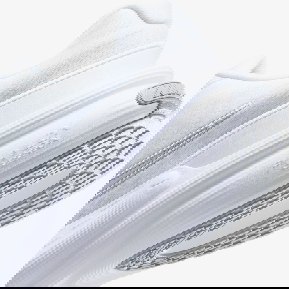 Nike Uplift Sc Erkek Beyaz Koşu Ayakkabısı