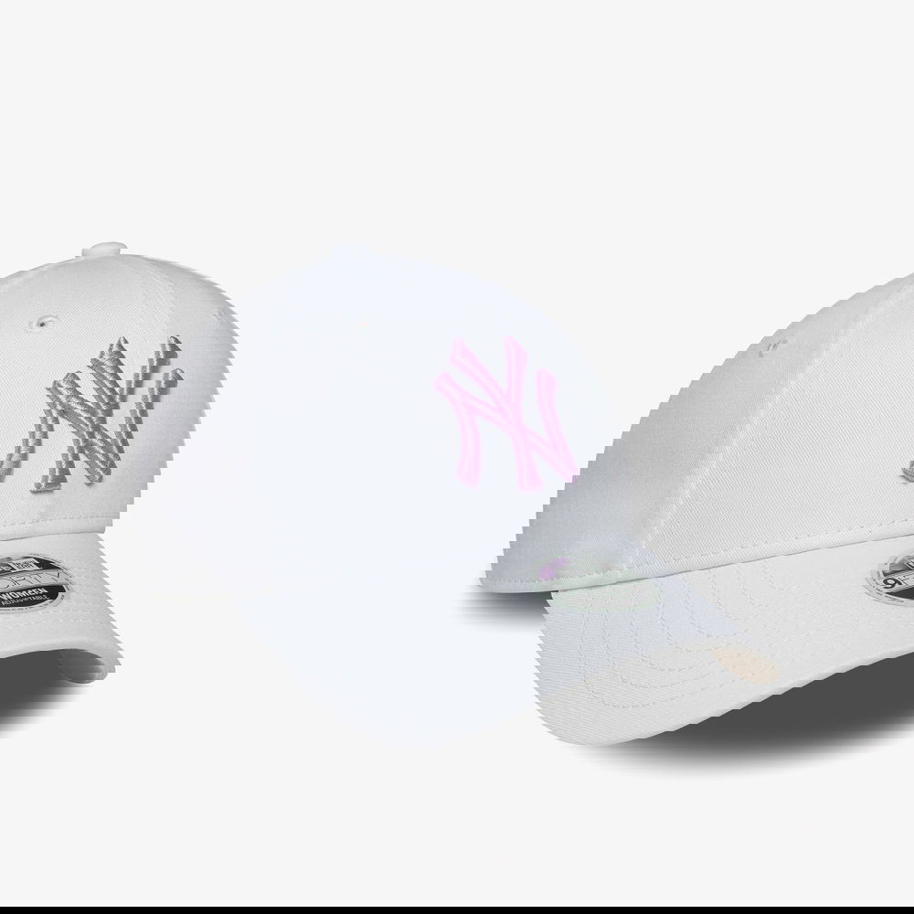 New Era MLB League Essentials New York Yankees  9Forty Kadın Beyaz Şapka