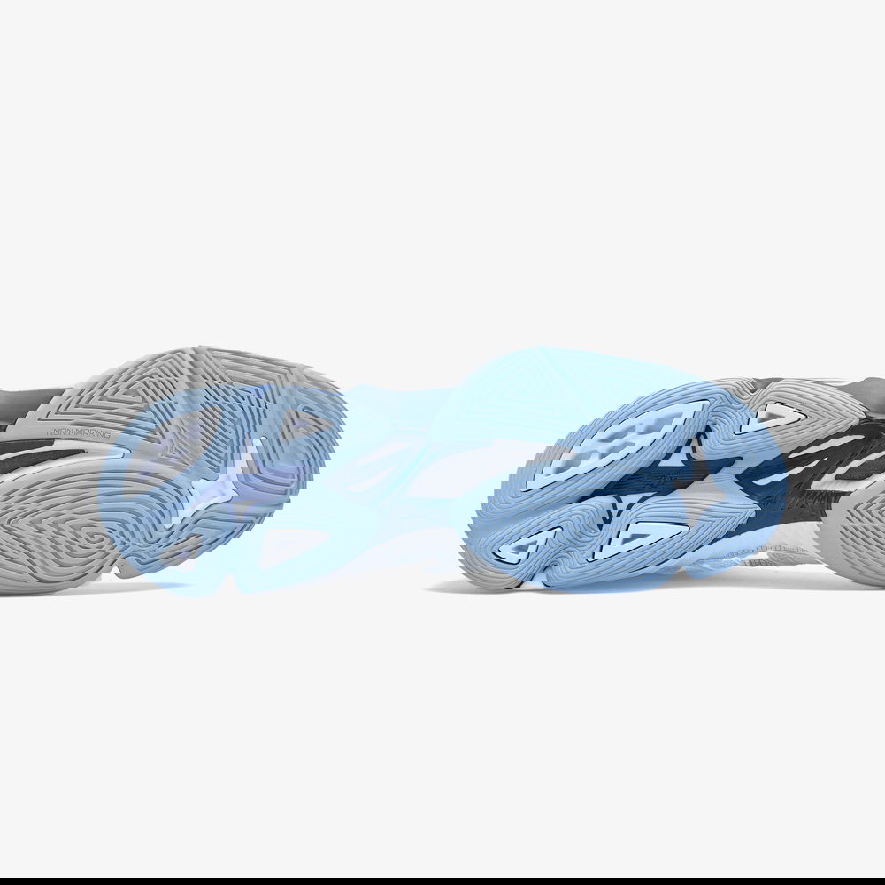 Mizuno Wave Voltage 2 Mid Erkek Beyaz Voleybol Ayakkabısı