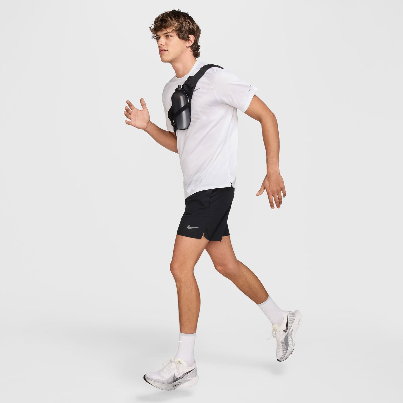 Nike Stride Erkek Beyaz Koşu T-Shirtü