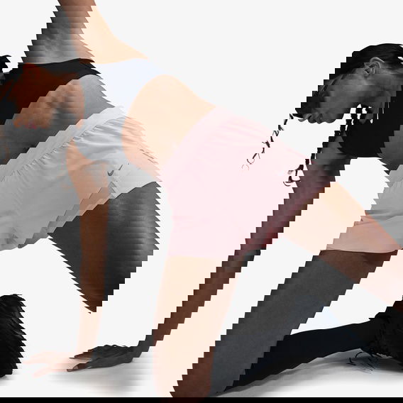 Nike Swift Kadın Kırmızı Koşu Şortu