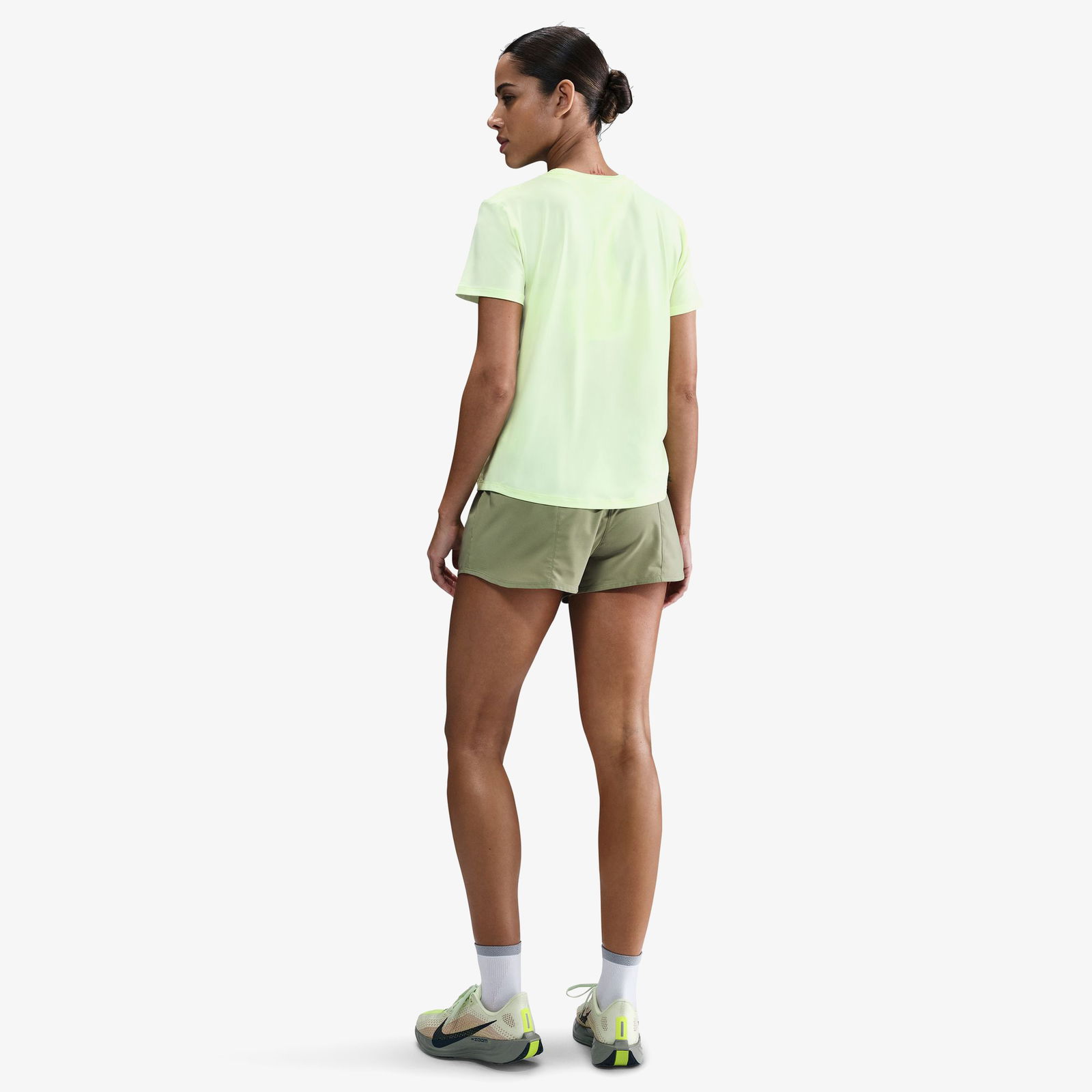 Nike One Swoosh Kadın Turuncu Koşu T-Shirtü