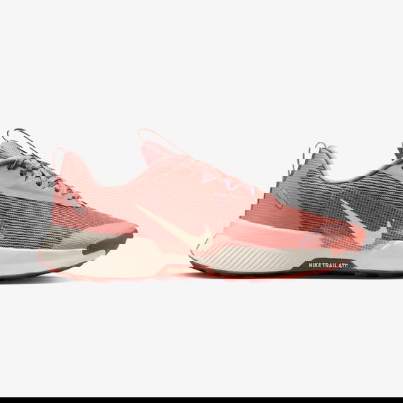 Nike Juniper Trail 3 Kadın Kırmızı Koşu Ayakkabısı