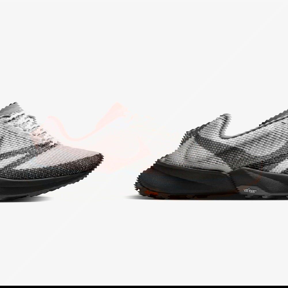 Nike Kiger 10 Erkek Gri Koşu Ayakkabısı