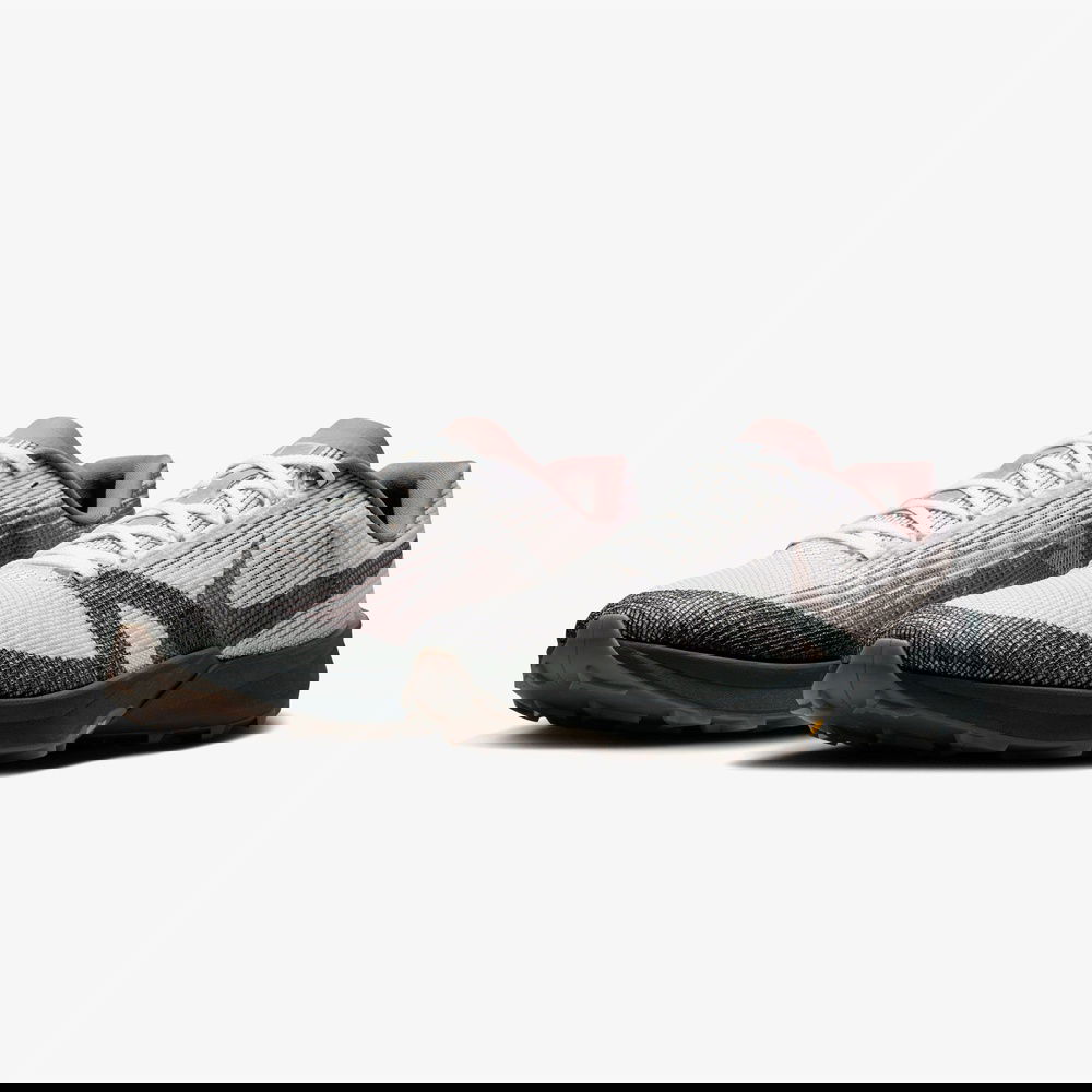Nike Kiger 10 Erkek Gri Koşu Ayakkabısı