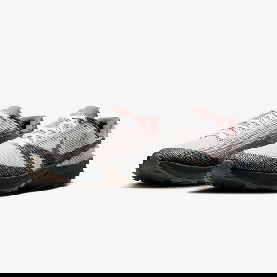 Nike Kiger 10 Erkek Gri Koşu Ayakkabısı