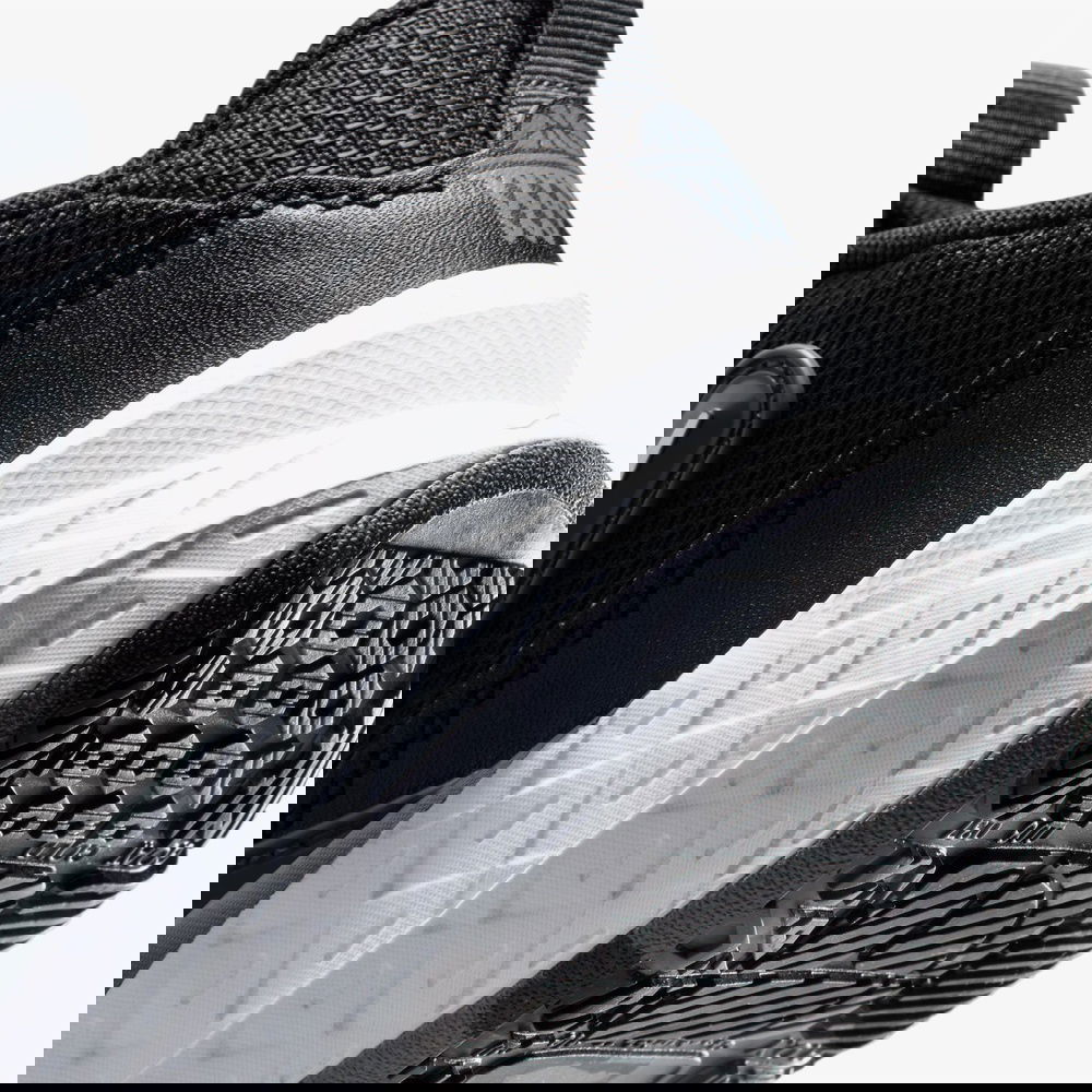 Nike Team Hustle D 12 Çocuk Siyah Basketbol Ayakkabısı