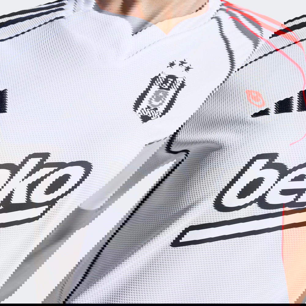 adidas Beşiktaş JK 25-26 Kadın Beyaz Futbol Forması