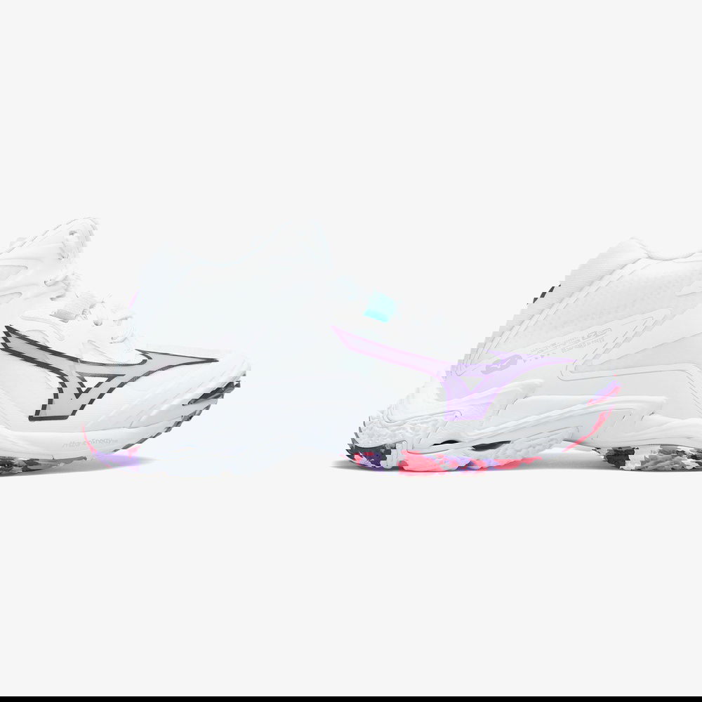 Mizuno Wave Lightning Z8 Mid Kadın Beyaz Voleybol Ayakkabısı