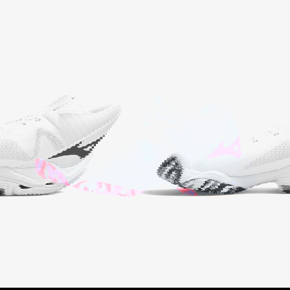 Mizuno Wave Lightning Z8 Mid Kadın Beyaz Voleybol Ayakkabısı