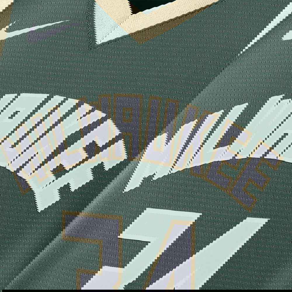 Nike Milwaukee Bucks Erkek Yeşil Basketbol Forması