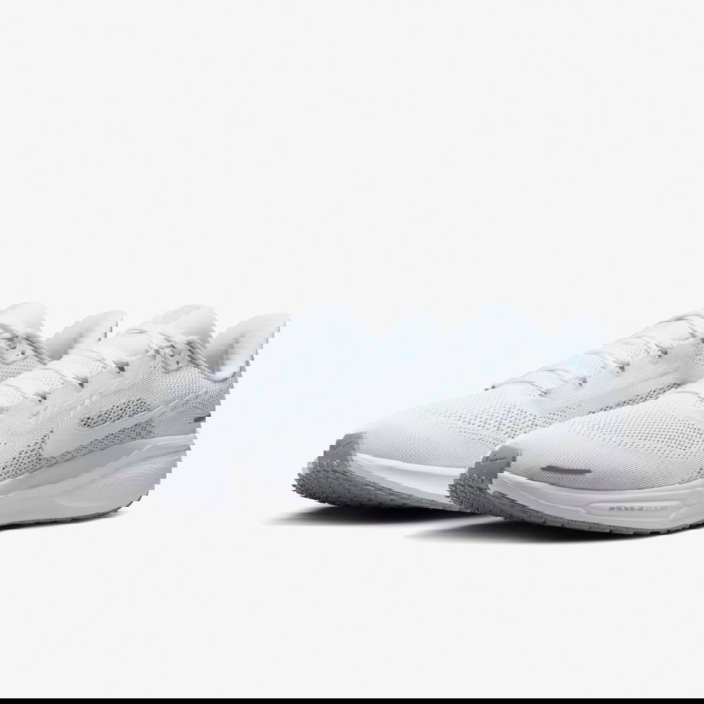 Nike Pegasus 41 Erkek Beyaz Koşu Ayakkabısı